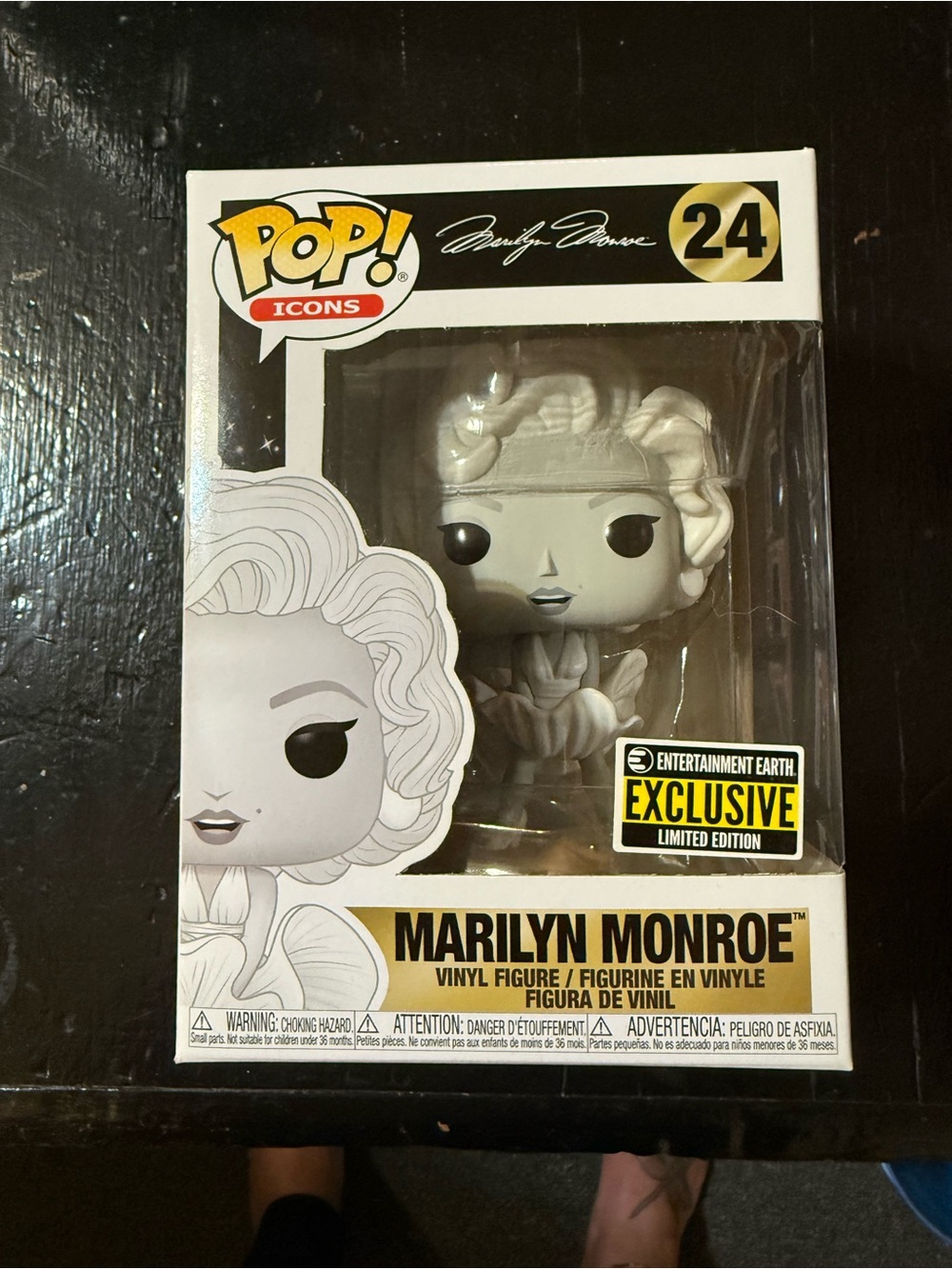 Funko Pop! Icons Marilyn Monroe Vinyl Figure - White & Gray